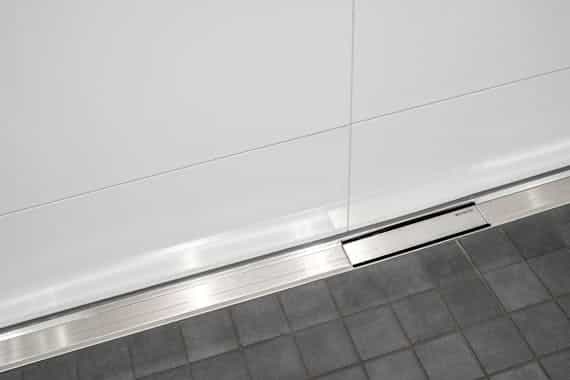 Referenzen von Steinkühler in Leverkusen - Boden einer Dusche