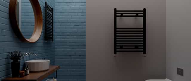 Modernes Bad ohne Fliesen mit blauer und weißer Wand